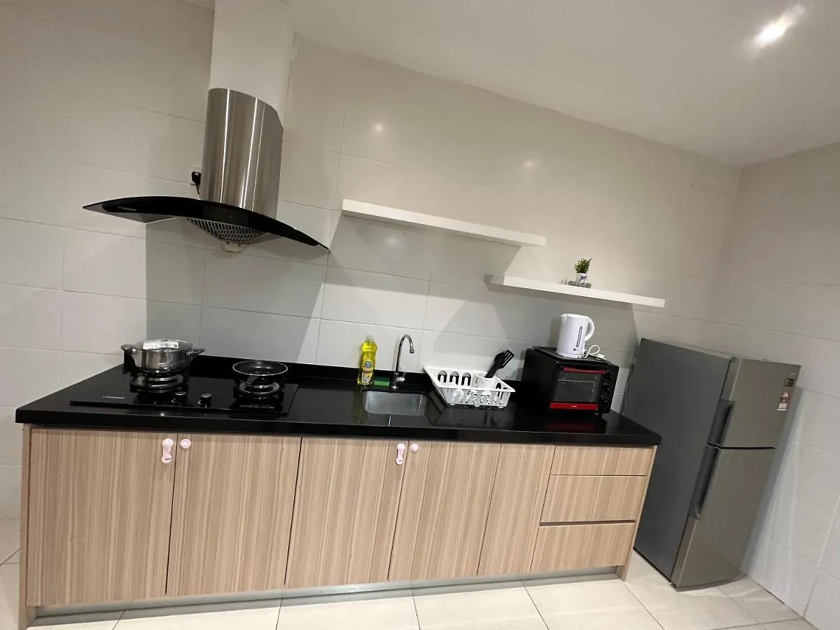 Reizz Residence By Perkasa Kuala Lumpur Apartment